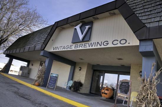 クールな価格でホットなピック Madison West - Vintage Brewing Company | BreweryDB その他